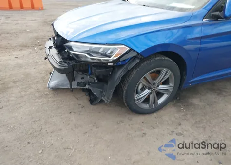 2024 Volkswagen Jetta 1.5T Se from USA, damaged, VIN 3VW7M7BU5RM034504